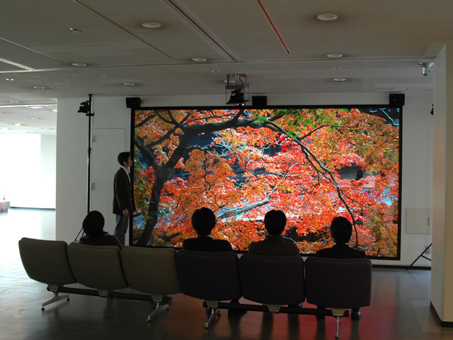 4Kプロジェクタシステム