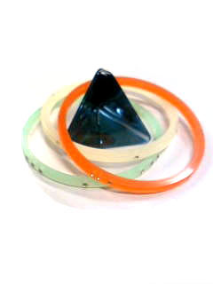 �ډ����`�B